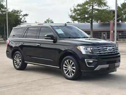 Used 2018 Ford Expedition Limited w/ Equipment Group 301A