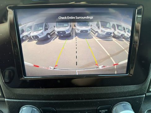 Used 2025 RAM ProMaster 2500 w/ U-Haul Equipment Group FWD image 9