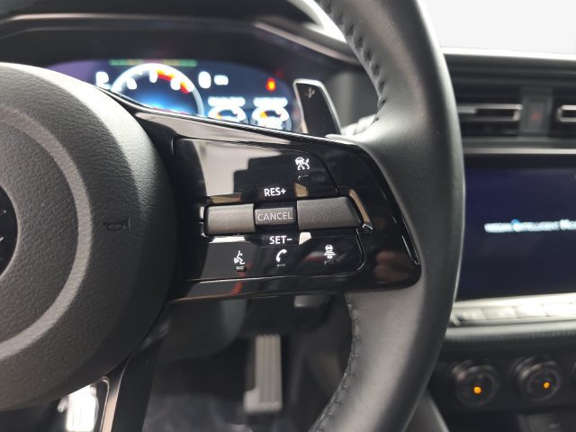 Used 2024 Nissan Z Performance w/ Heritage Edition RWD image 18