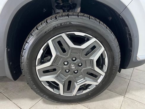 Used 2023 Hyundai Santa Fe Limited image 9