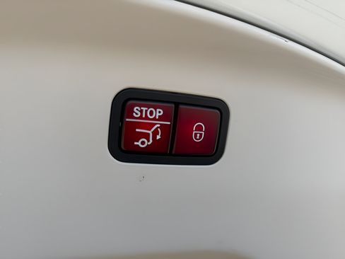 Used 2022 Mercedes-Benz AMG GT 53 image 10