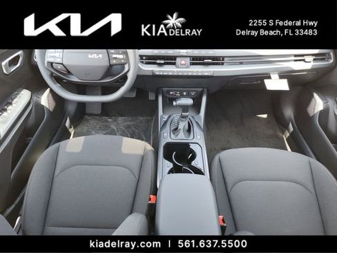 New 2026 Kia K4 FWD image 9