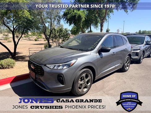 Used 2023 Ford Escape ST-Line AWD/4WD image 1