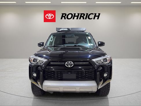 Used 2023 Toyota 4Runner TRD Off-Road Premium w/ Off Road Premium Plus Package AWD/4WD image 2