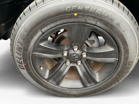 Used 2022 RAM 1500 Classic Warlock w/ Ceramic Grey Warlock Package AWD/4WD image 11
