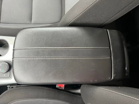 Used 2023 Chevrolet Blazer LT image 29