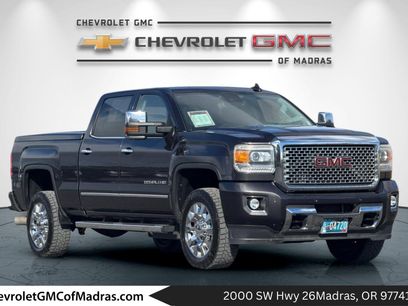 Used 2016 GMC Sierra 2500 Denali w/ Duramax Plus Package