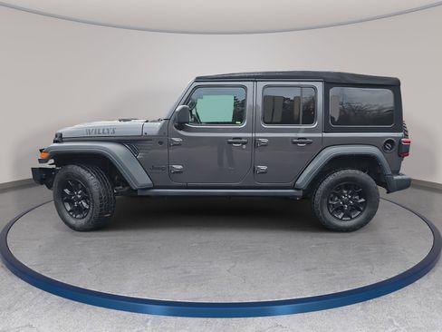 Used 2021 Jeep Wrangler Unlimited Willys image 8