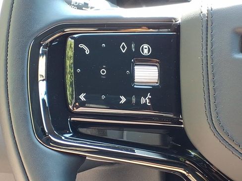 Certified 2026 Land Rover Range Rover Velar S AWD/4WD image 16