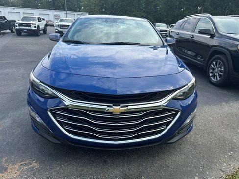 Certified 2023 Chevrolet Malibu LT image 2