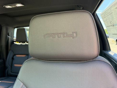 New 2026 GMC Sierra 2500 AT4 AWD/4WD image 15