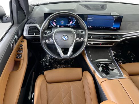 Used 2024 BMW X5 xDrive40i w/ Parking Assistance Package AWD/4WD image 23