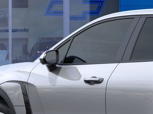 New 2025 Chevrolet Blazer EV LT image 14