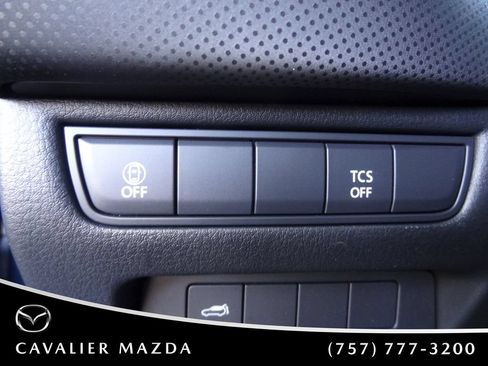 Used 2025 MAZDA CX-50 AWD 2.5 S w/ Cargo Package image 19
