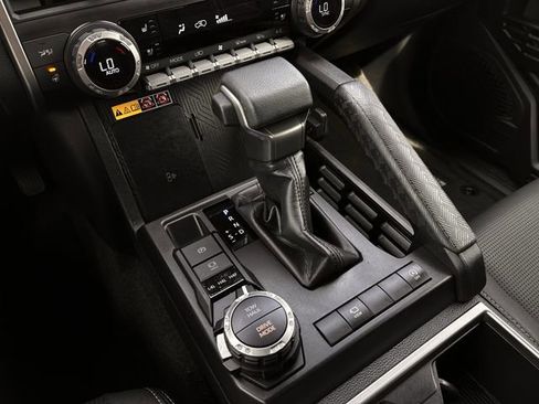 Certified 2025 Toyota 4Runner Limited image 22