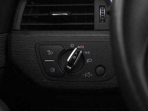 Used 2017 Audi A4 2.0T Ultra Premium w/ Convenience Package FWD image 21