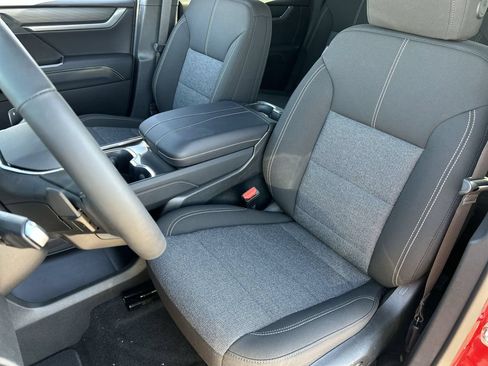 New 2026 GMC Acadia Elevation FWD image 19