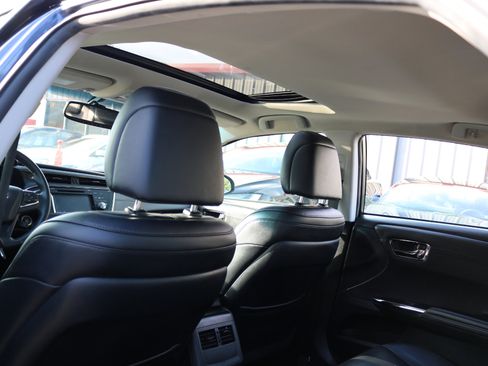 Used 2016 Toyota Avalon XLE Premium image 36