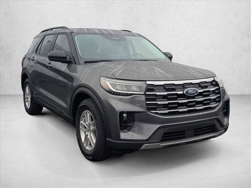 New 2026 Ford Explorer Active w/ Active Comfort Package RWD image 6