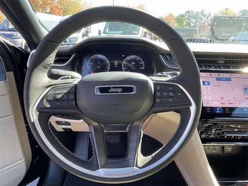 New 2025 Jeep Grand Cherokee L Limited image 73