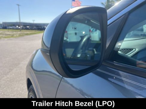 Used 2022 Buick Encore GX Essence w/ Advanced Technology Package FWD image 28
