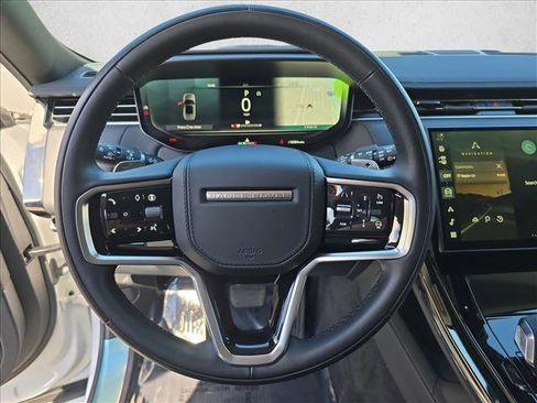 Used 2024 Land Rover Range Rover Sport SE AWD/4WD image 18