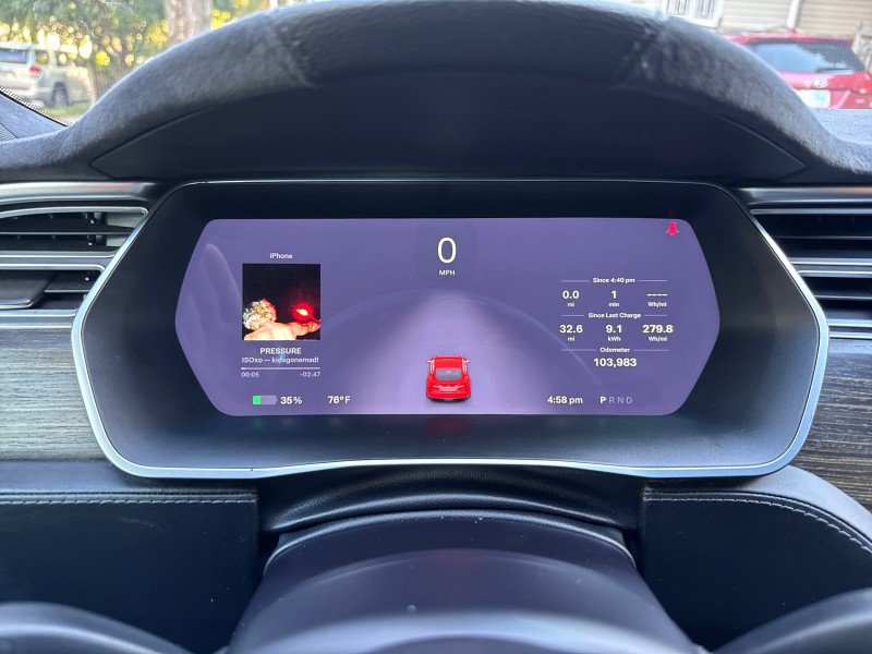 Used 2015 Tesla Model S 70D AWD/4WD image 37