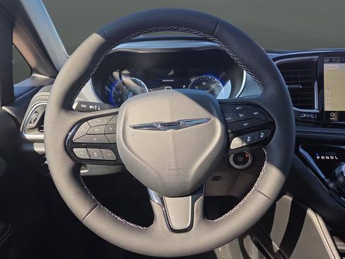 New 2026 Chrysler Pacifica Limited w/ S Appearance Package image 17