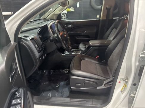 Used 2018 Chevrolet Colorado Z71 image 14