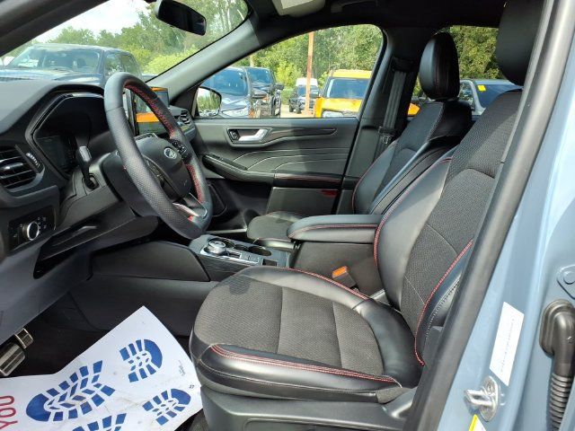 Certified 2024 Ford Escape ST-Line w/ Tech Pack #1 AWD/4WD image 12