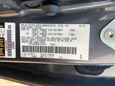 Used 2024 Toyota Tundra SR5 w/ SR5 Premium Package image 33