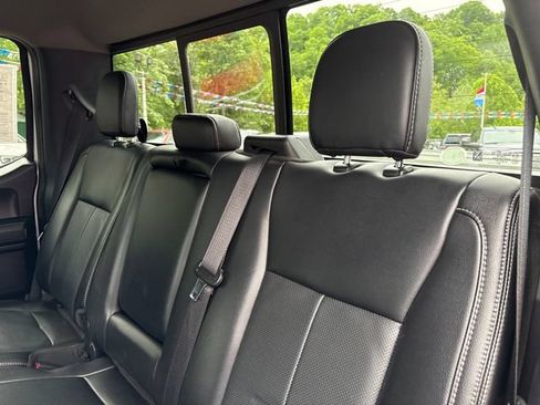 Used 2020 Ford F150 Lariat w/ Equipment Group 502A Luxury AWD/4WD image 21