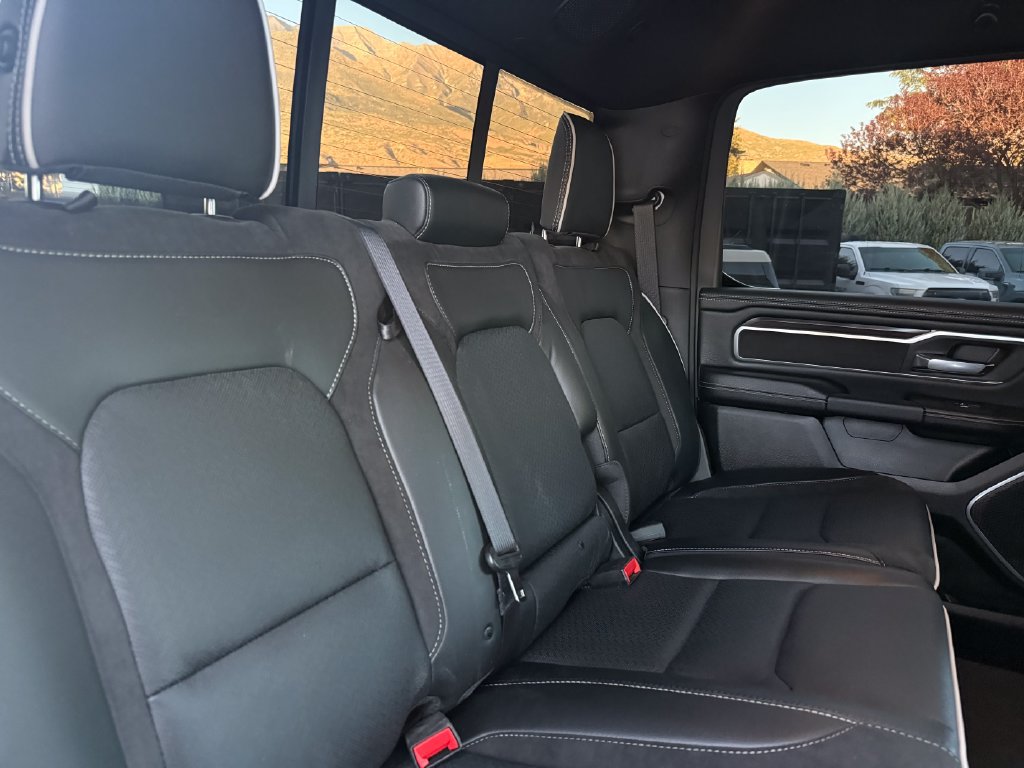 Used 2025 RAM 1500 Laramie w/ Sport Appearance Package AWD/4WD image 40