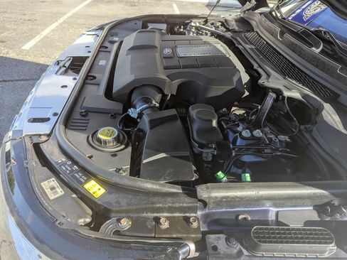 Used 2016 Land Rover Range Rover Supercharged image 65