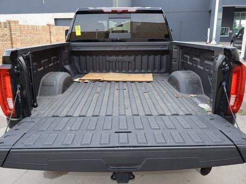 Used 2023 GMC Sierra 2500 AT4 w/ AT4 Premium Plus Package AWD/4WD image 30