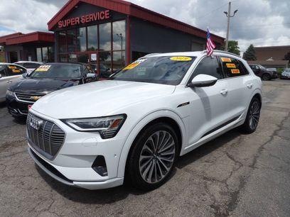 Used 2019 Audi e-tron Prestige w/ Prestige Package