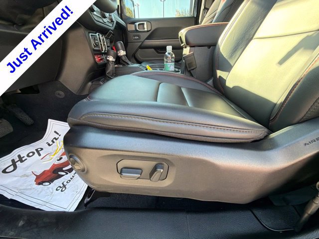 Used 2026 Jeep Wrangler Unlimited Rubicon AWD/4WD image 18