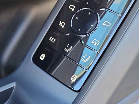 New 2025 Audi Q5 Premium Plus image 7