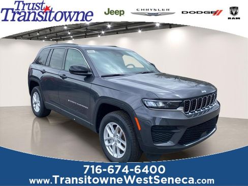 New 2026 Jeep Grand Cherokee Laredo X AWD/4WD image 1