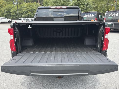 Used 2022 Chevrolet Silverado 1500 LTZ w/ Technology Package AWD/4WD image 22