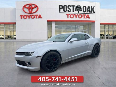 Used 2015 Chevrolet Camaro LS RWD image 1