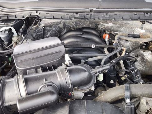 Used 2021 Ford F250 XLT w/ XLT Premium Package image 29