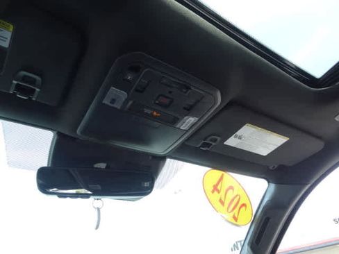 Used 2024 Toyota Tacoma TRD Off-Road w/ TRD Off Road Upgrade Package image 36