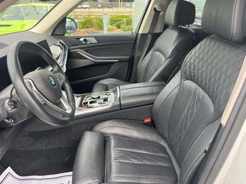 Used 2026 BMW X7 xDrive40i AWD/4WD image 10