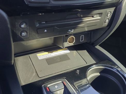 Used 2020 Honda Pilot Black Edition image 37