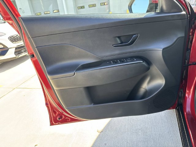 Used 2024 Hyundai Kona SEL FWD image 18