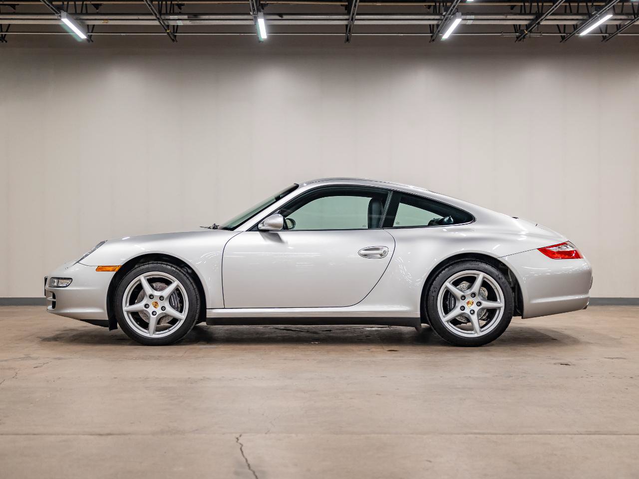 Used 2006 Porsche 911 Carrera 4 AWD/4WD image 22