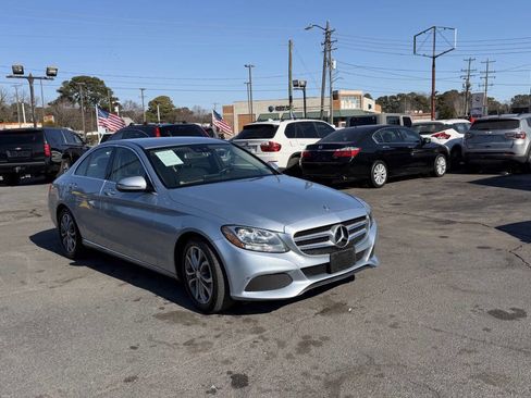 Used 2017 Mercedes-Benz C 300 Sedan image 6