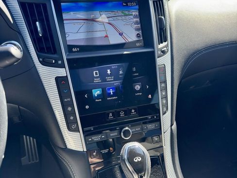 Used 2018 INFINITI Q60 Red Sport 400 w/ Pro Active Package image 19