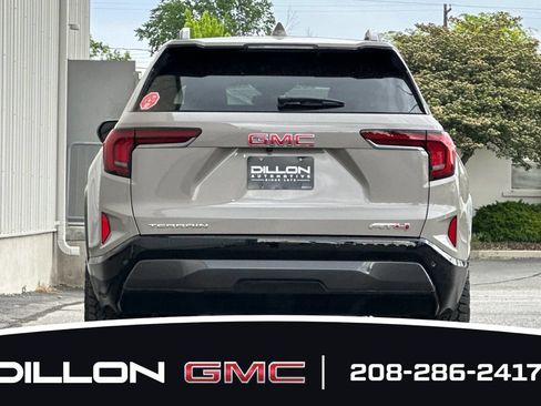 New 2026 GMC Terrain AT4 AWD/4WD image 5